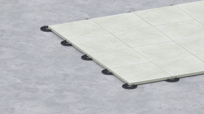 Feste Terrassenplattenlager für Feinsteinzeugplatten auf Betonestrich